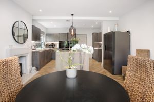 Photo 21- click for photo gallery